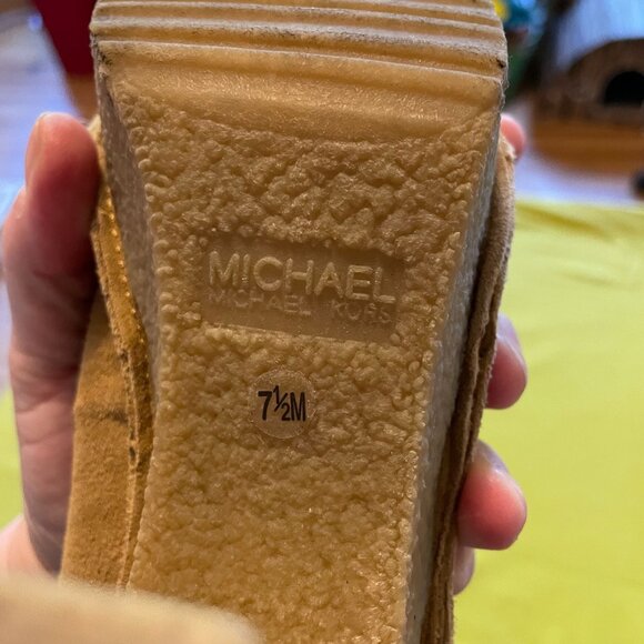 Michael Kors Tan Suede Quincy Clog Lace Up Platform Shoes Women's Size 7.5 - Picture 6 of 12